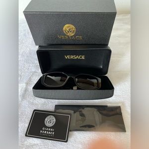 Versace sunglasses 😍Sold🥰
